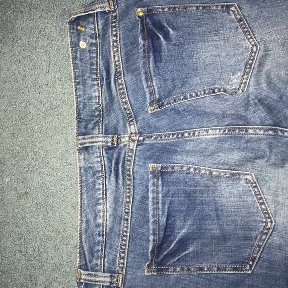 Women’s Cabi jeans - Picture 4 of 7